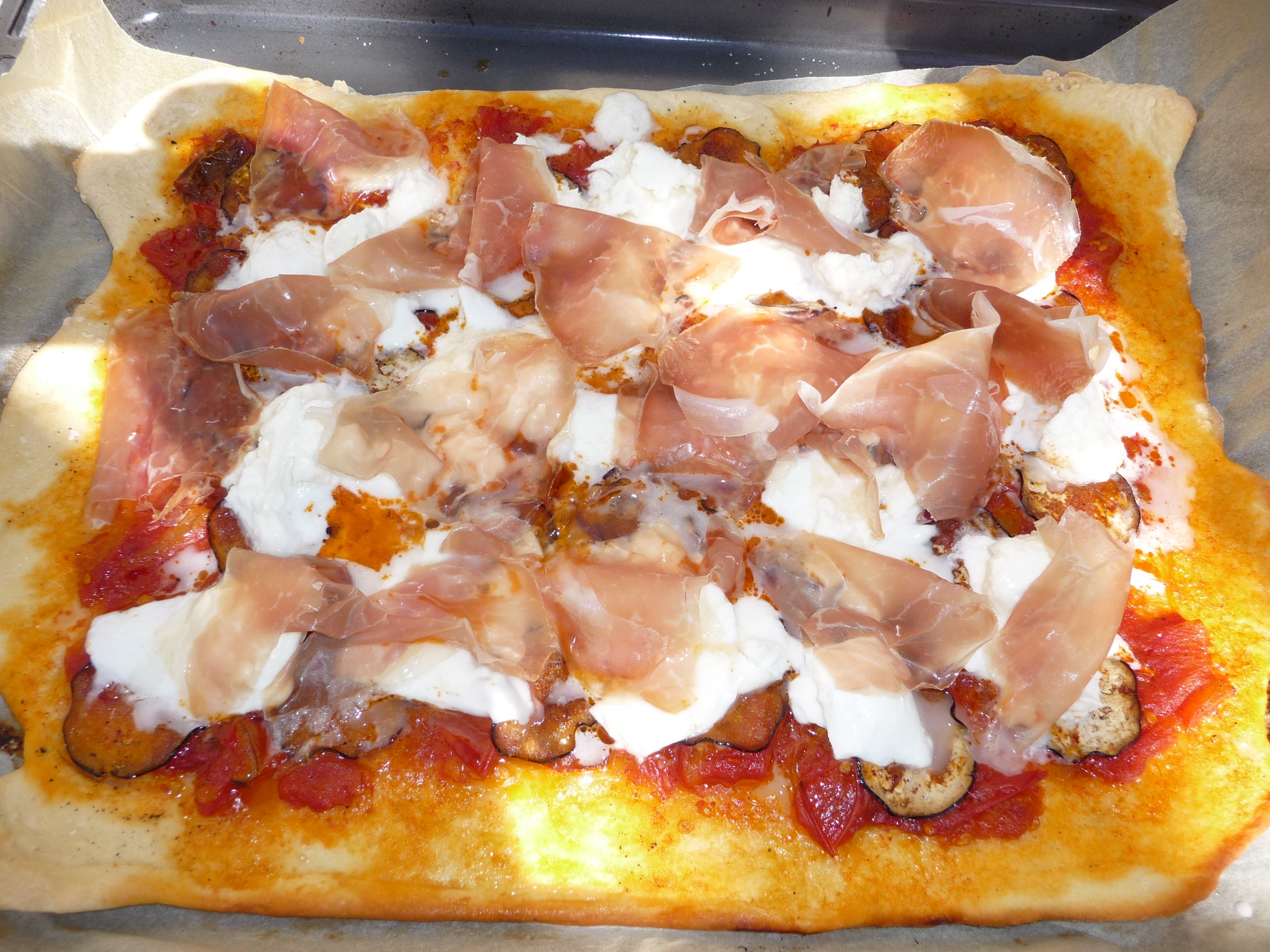 Pizza mit Büffelmozzarella | TagesWoche