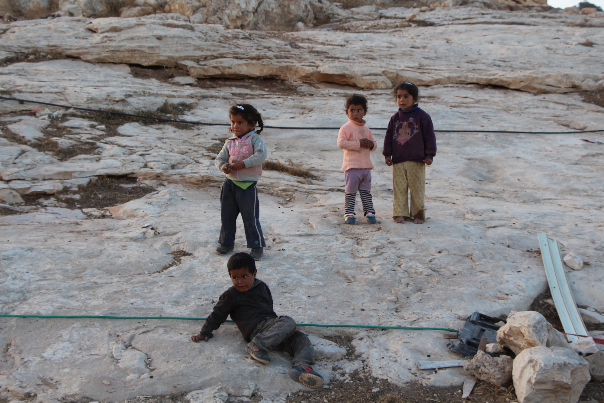 Kinder vom Beduinencamp «Az Zayem».