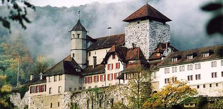 Die Festung Aarburg ist auch heute noch ein Jugendheim des Kantons Aargau.