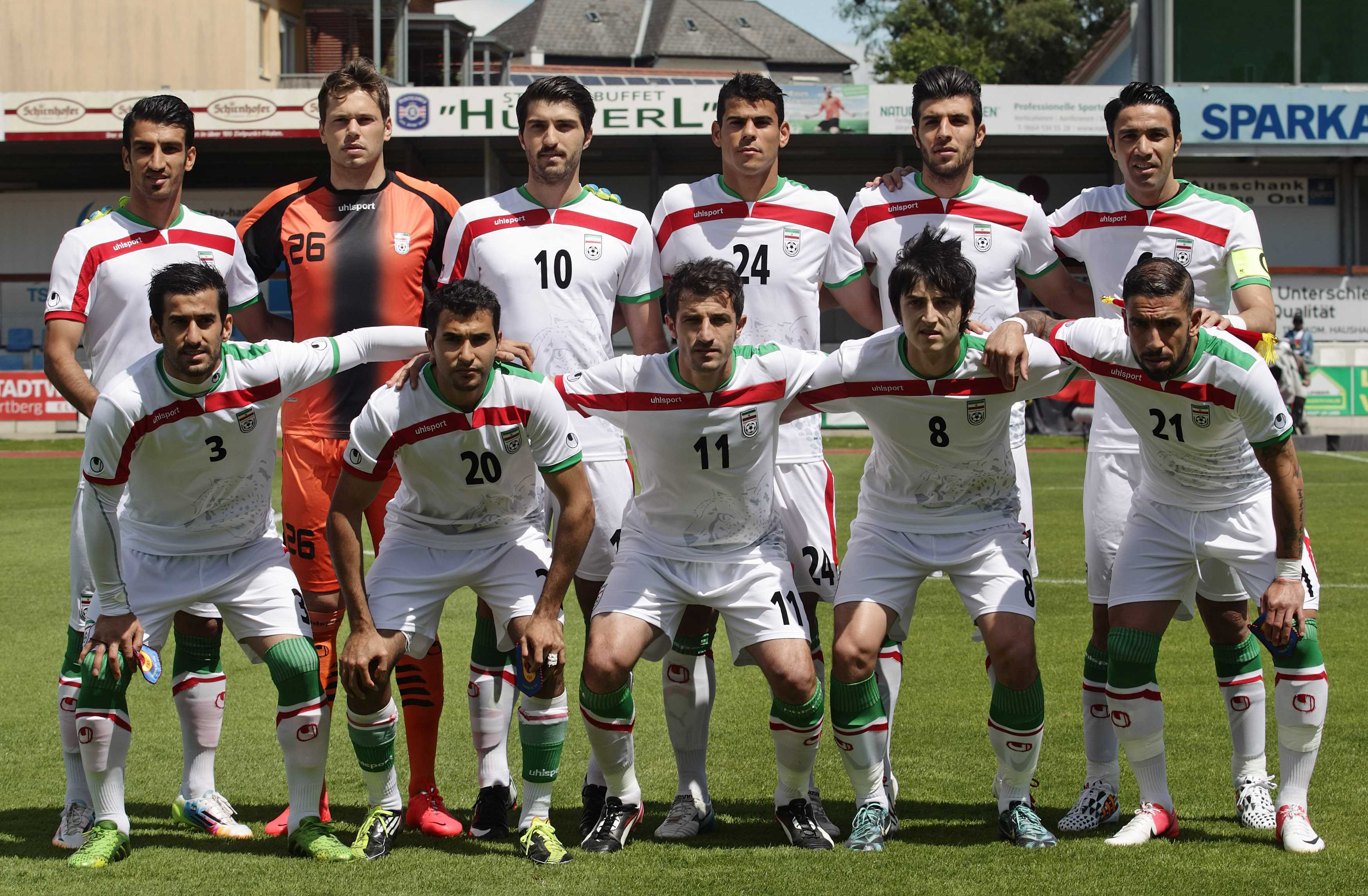 Bloss ein Schnauz weit und breit. Irans Nationalmannschaft enttäuscht praktisch auf ganzer Linie.