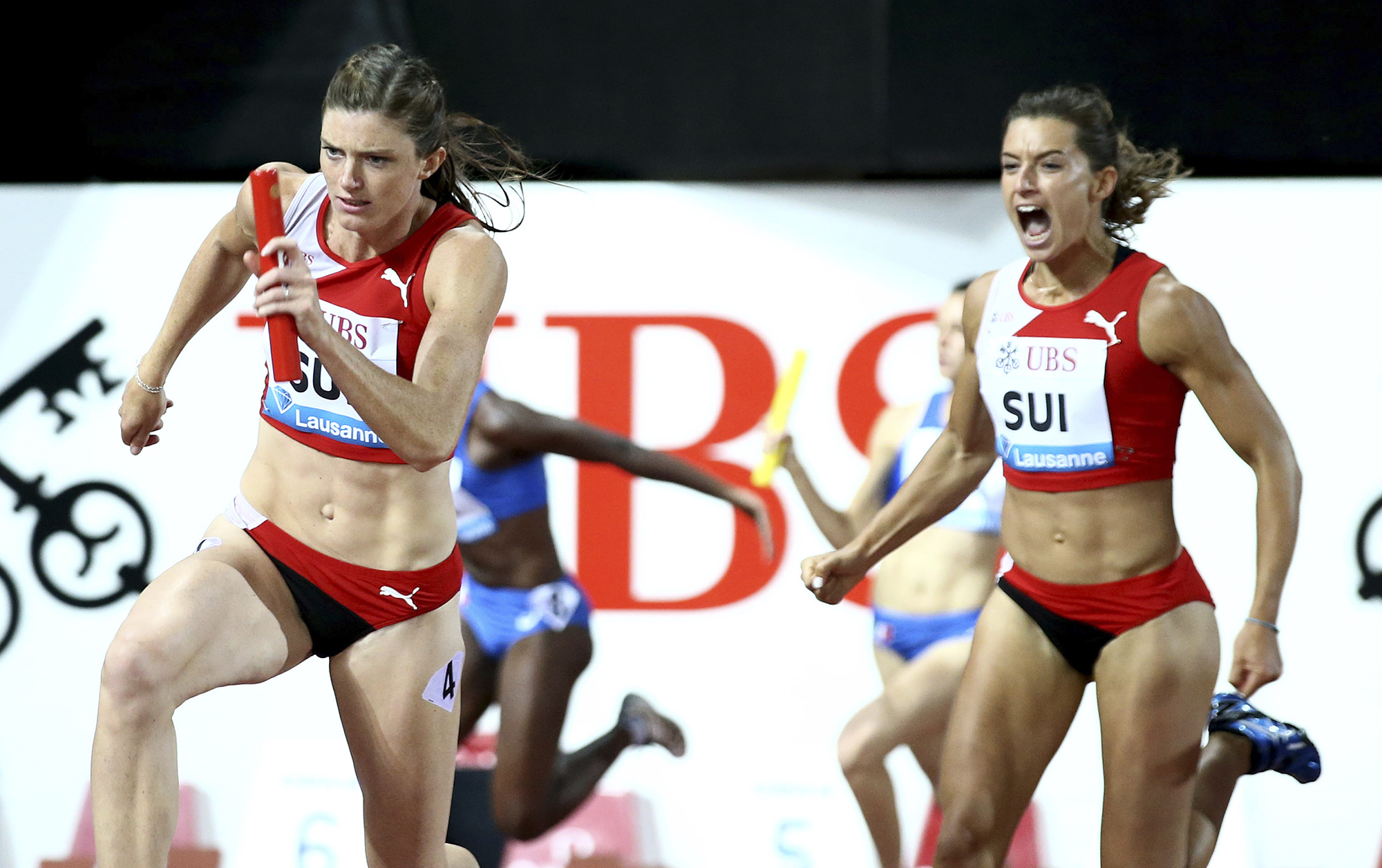 Schweizer Hoffnungsträgerinnen: Lea Sprunger (links) und Ellen Sprunger aus der 4-mal-100-Meter-Staffel.