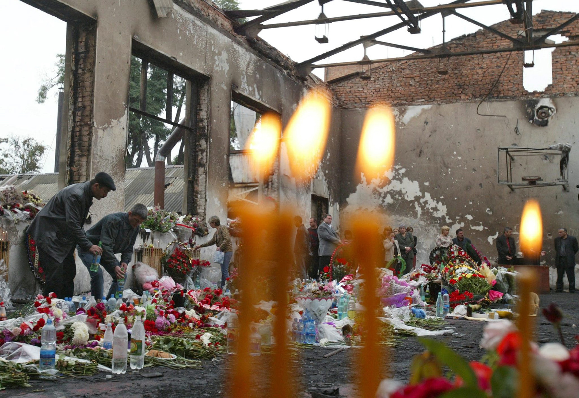 Сколько дней траур после теракта. Трагедия в Беслане 3 сентября 2004.