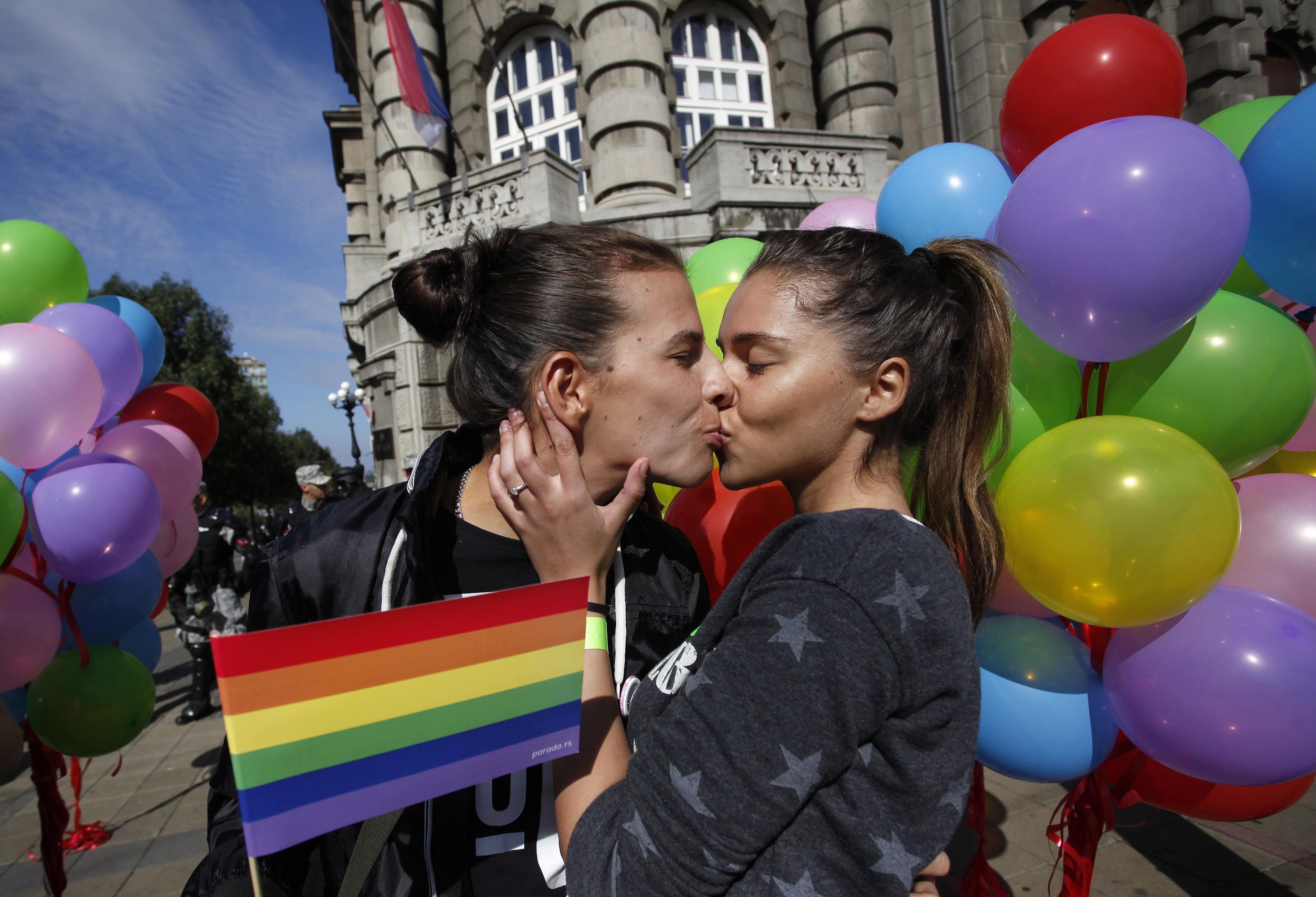 В европе и данная. LGBT Эдисон. Арина Тарасова ЛГБТ. Майя Санду ЛГБТ. Диана ЛГБТ.