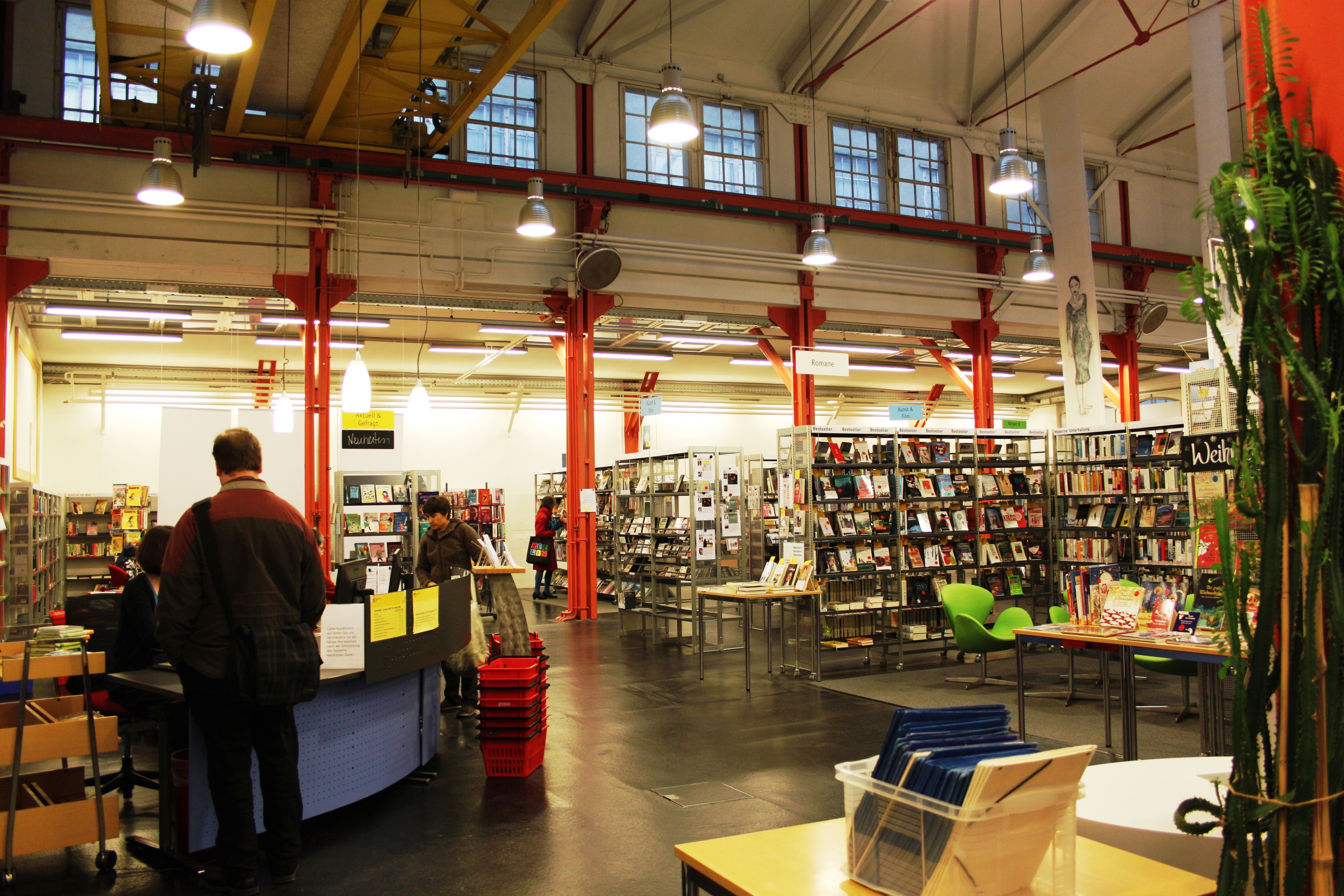 Ab Mitte August 2015 wird sich die Gundeli-Bibliotheke im Gundeldinger Casino befinden