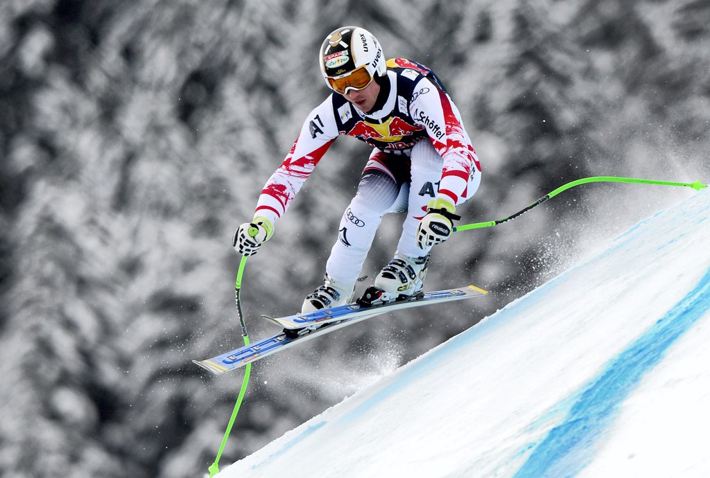 epa04570891 Hannes Reichelt of Austria in action during the first training of the men's downhill race at the FIS Alpine Skiing World Cup in Kitzbuehel, Austria, 20 January 2015. EPA/HANS KLAUS TECHT