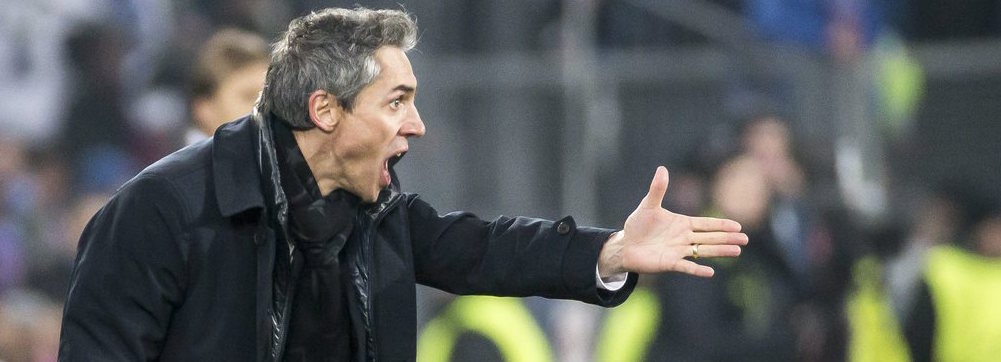 epa04626301 Basel's Portuguese head coach Paulo Sousa, gestures during an UEFA Champions League round of sixteen first leg soccer match between Switzerland's FC Basel 1893 and Portugal's FC Porto in the St. Jakob-Park stadium in Basel, Switzerland, on Wednesday, 18 February 2015. EPA/PATRICK STRAUB