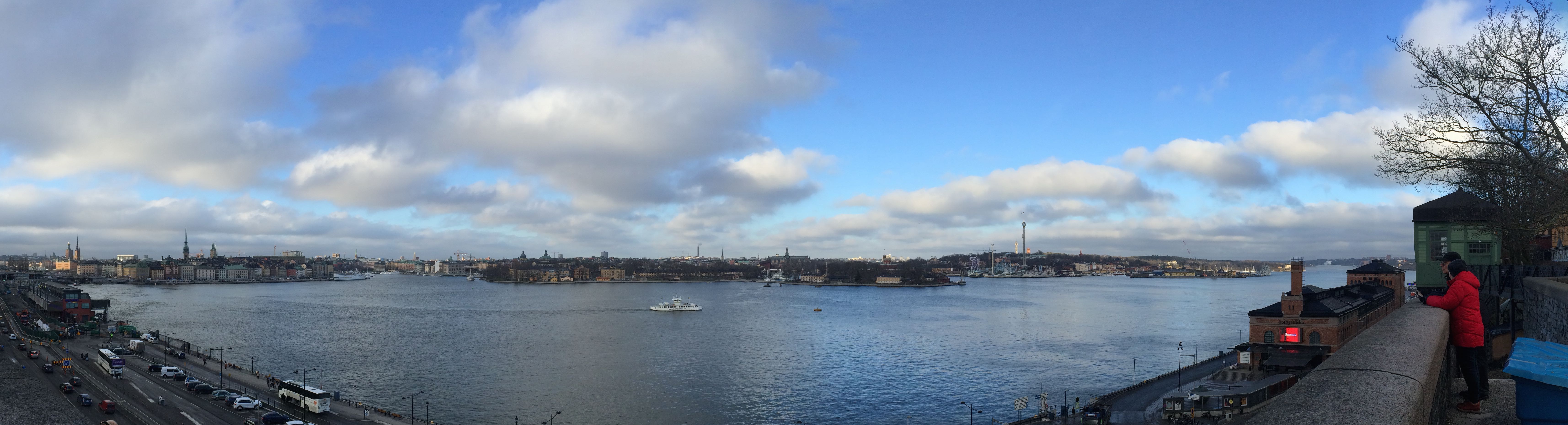 Panoramablick über Stockholm, links im Bild die Gamla Stan.