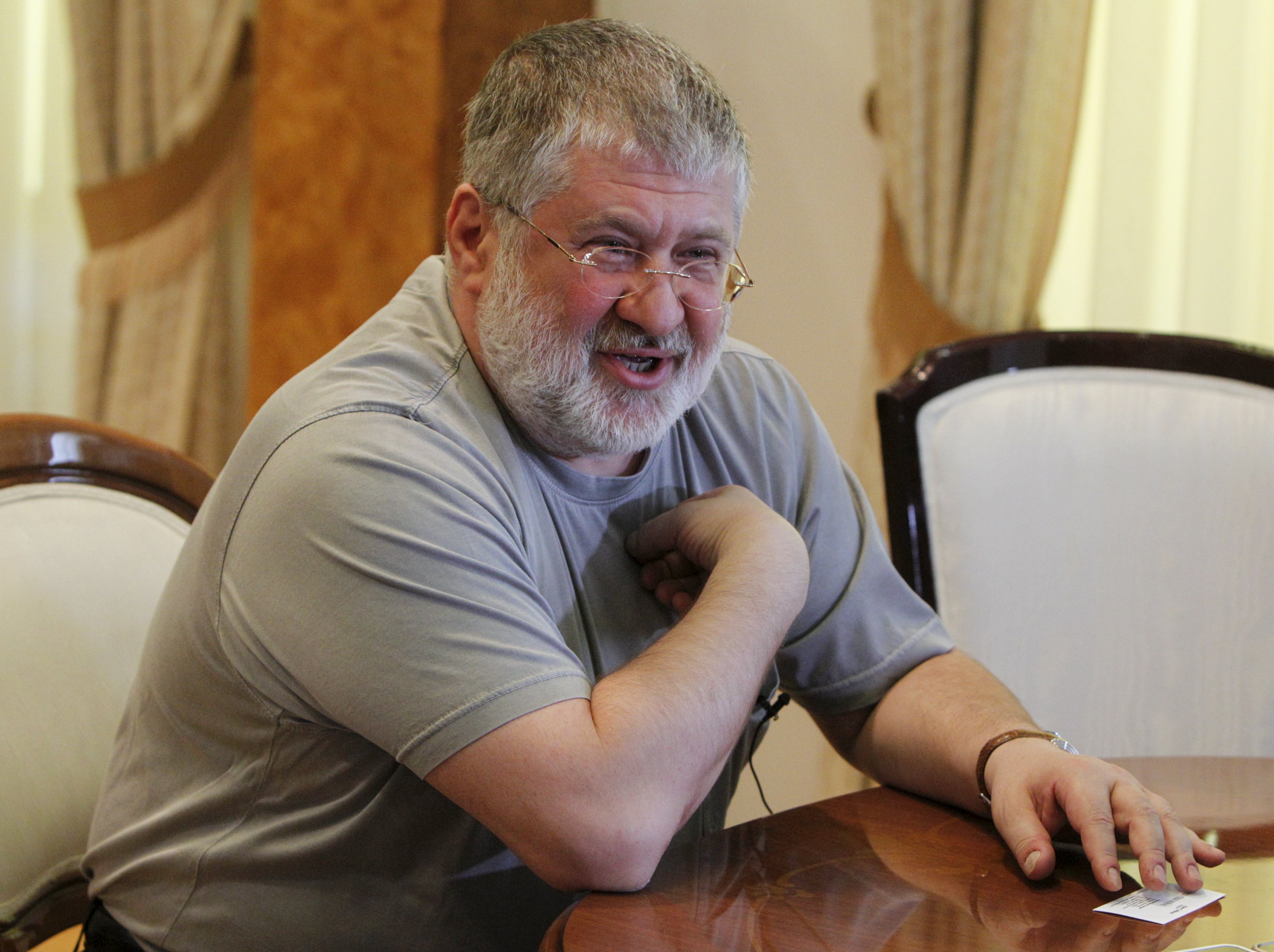 Igor Kolomoisky, billionaire and governor of the Dnipropetrovsk region, speaks during an interview in Dnipropetrovsk May 24, 2014 file photo. A raid by a group of armed men in combat fatigues on a state-owned oil company in the Ukrainian capital Kiev caused uproar in parliament on Friday and thrust banking billionaire Kolomoisky into the spotlight. REUTERS/Valentyn Ogirenko/Files