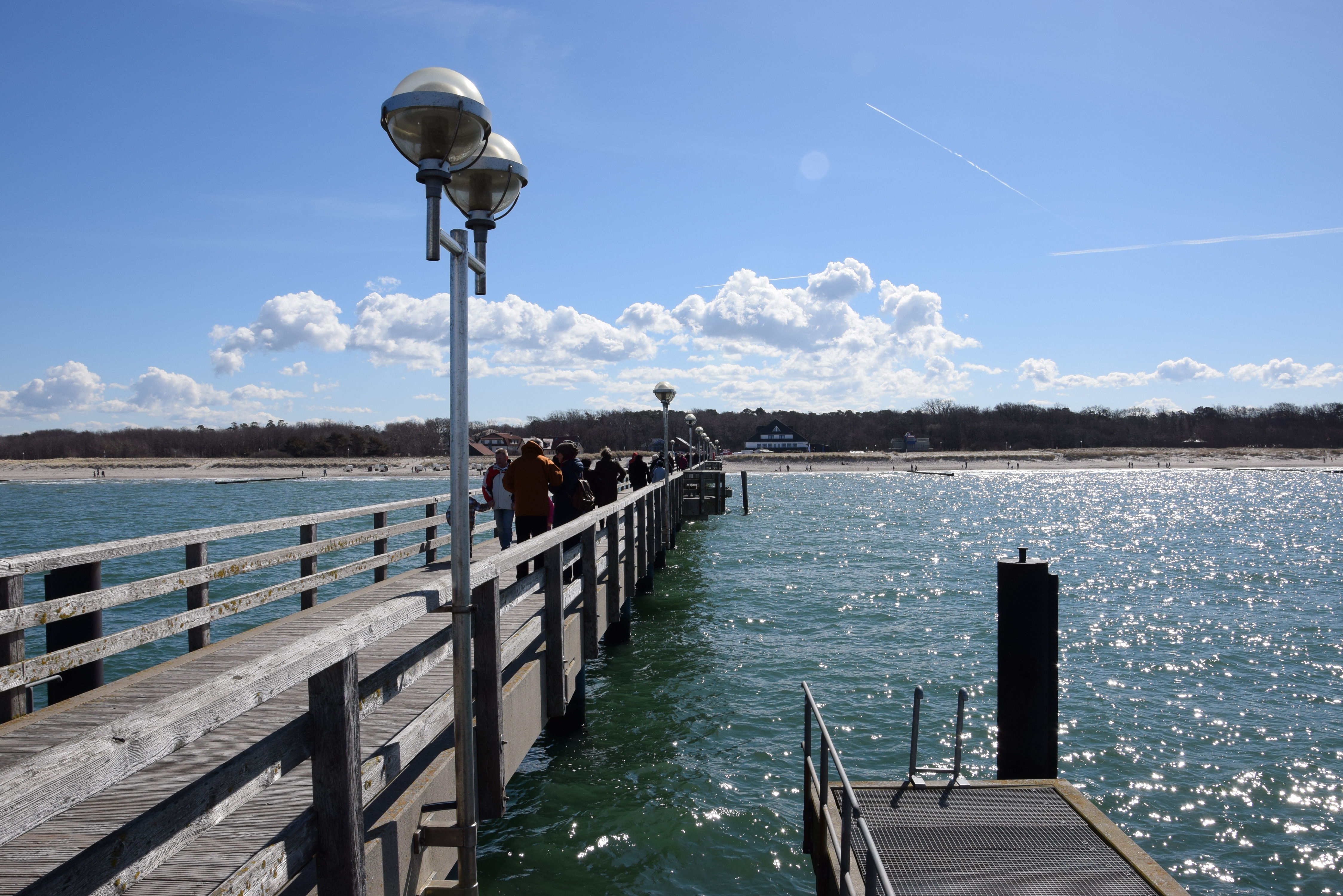 Eine von vielen «Seebrücken» entlang dem Ostsee-Strand.