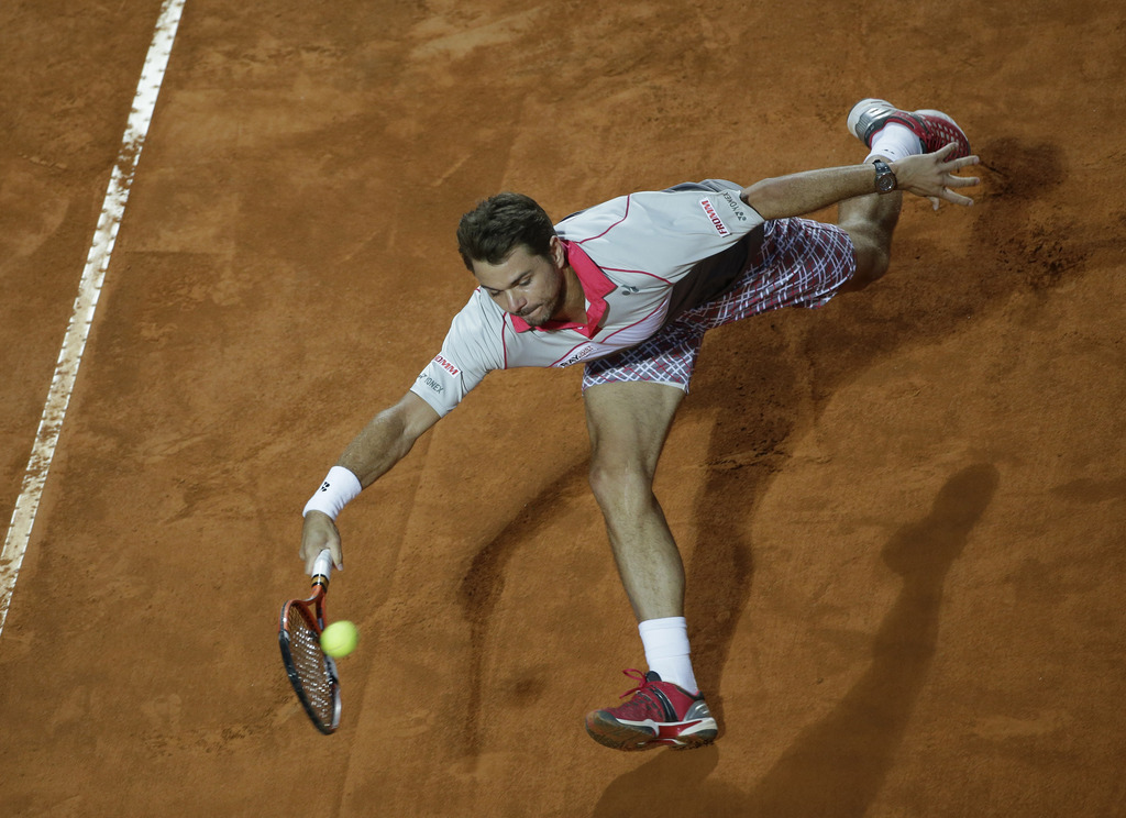 Stan Wawrinka bei einem Return – es nützte alles nichts, Roger Federer war mit Abstand der Stärkere.