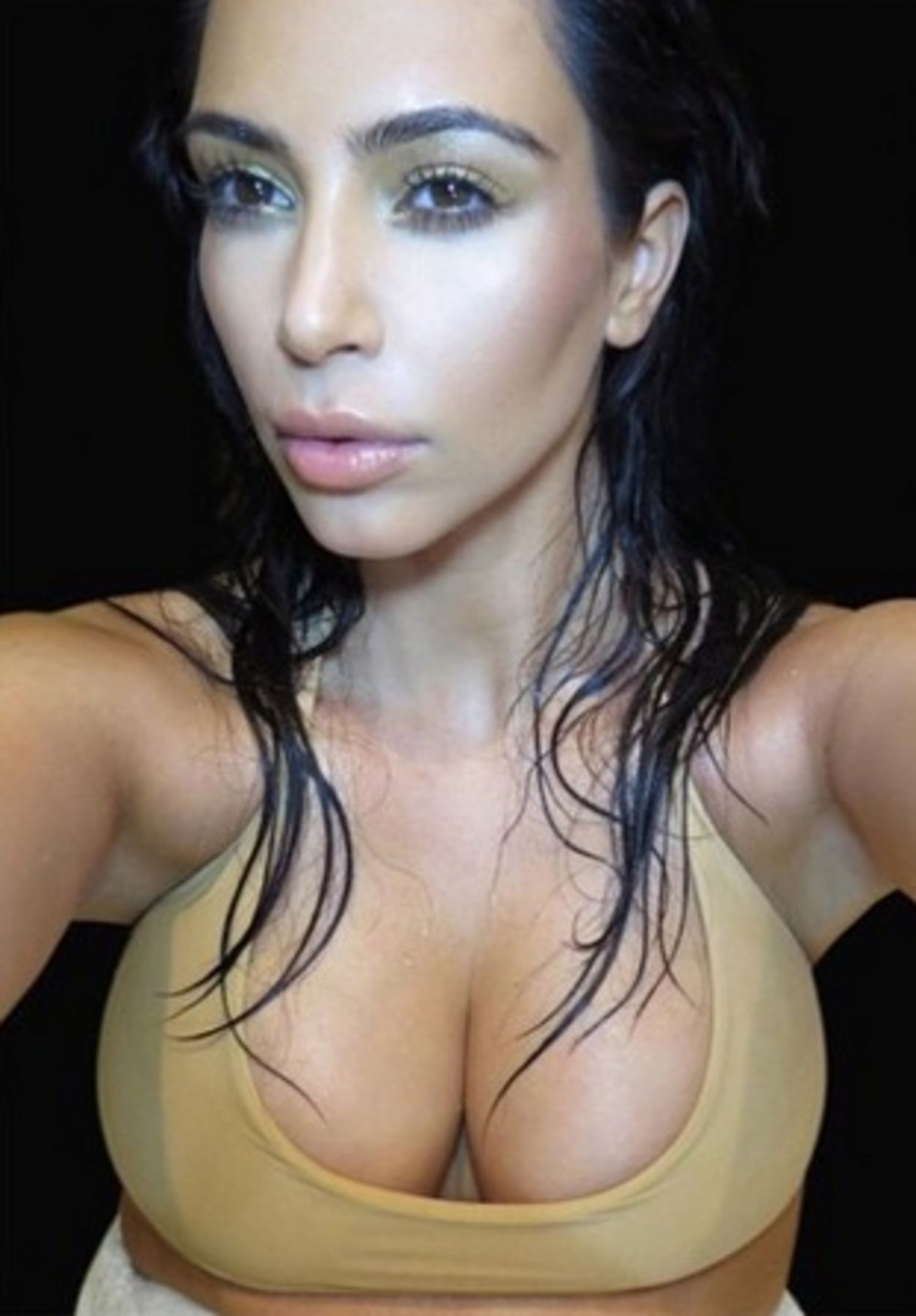 Das Selfie Buch Der Kim Kardashian Tageswoche 3714