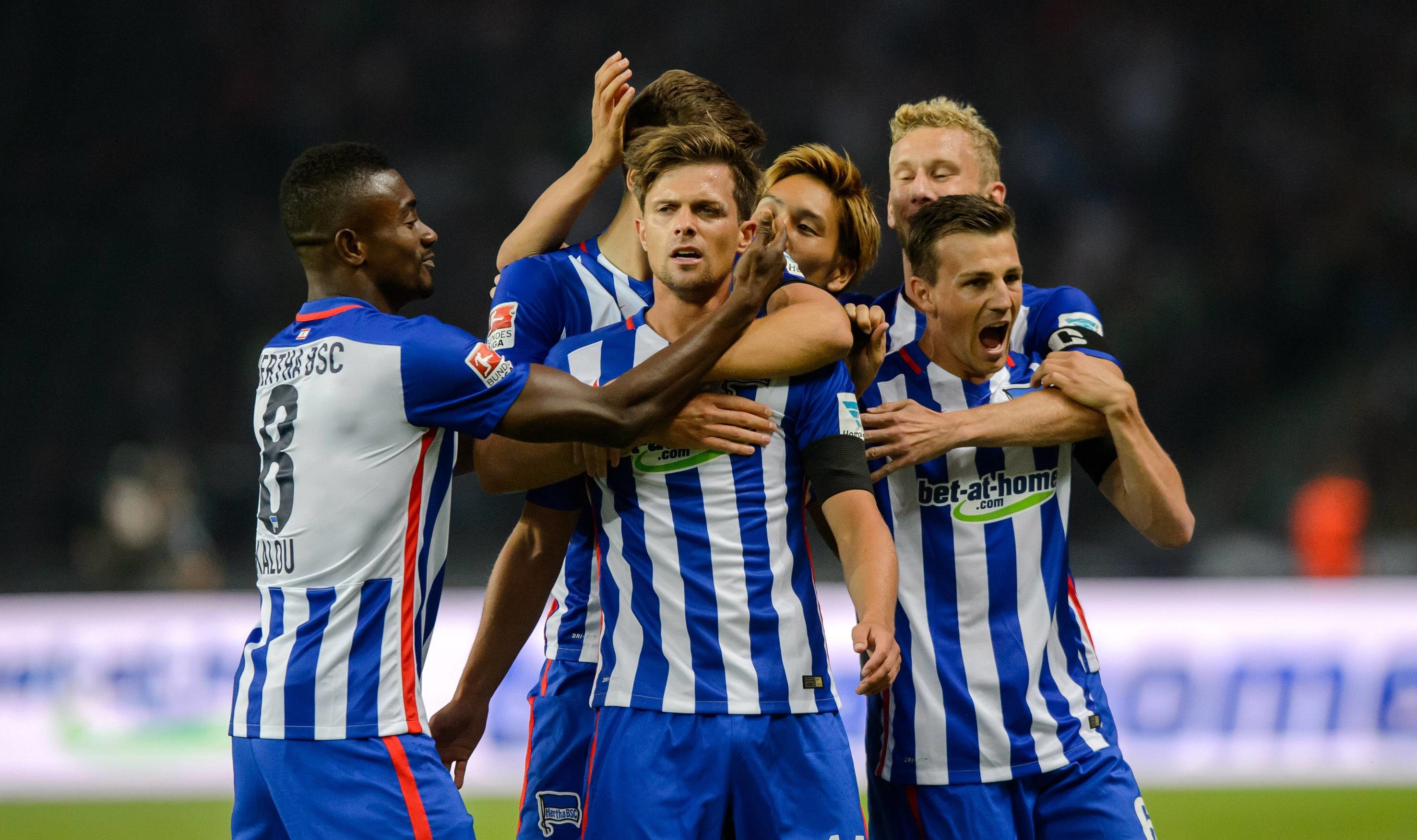 Герта как победить. Герта как победить. Герта (футбольный клуб, берлин). Герта берлин футбольная команда 2009. Герта как победить.