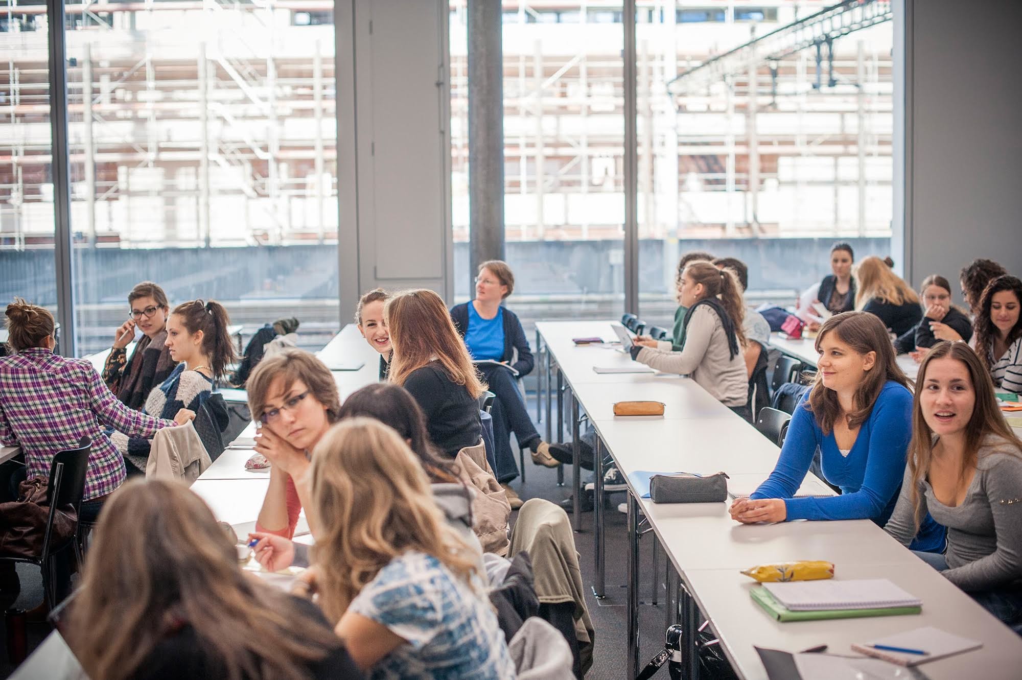Fachhochschule Nordwestschweiz startet neues Semester mit vielen neuen