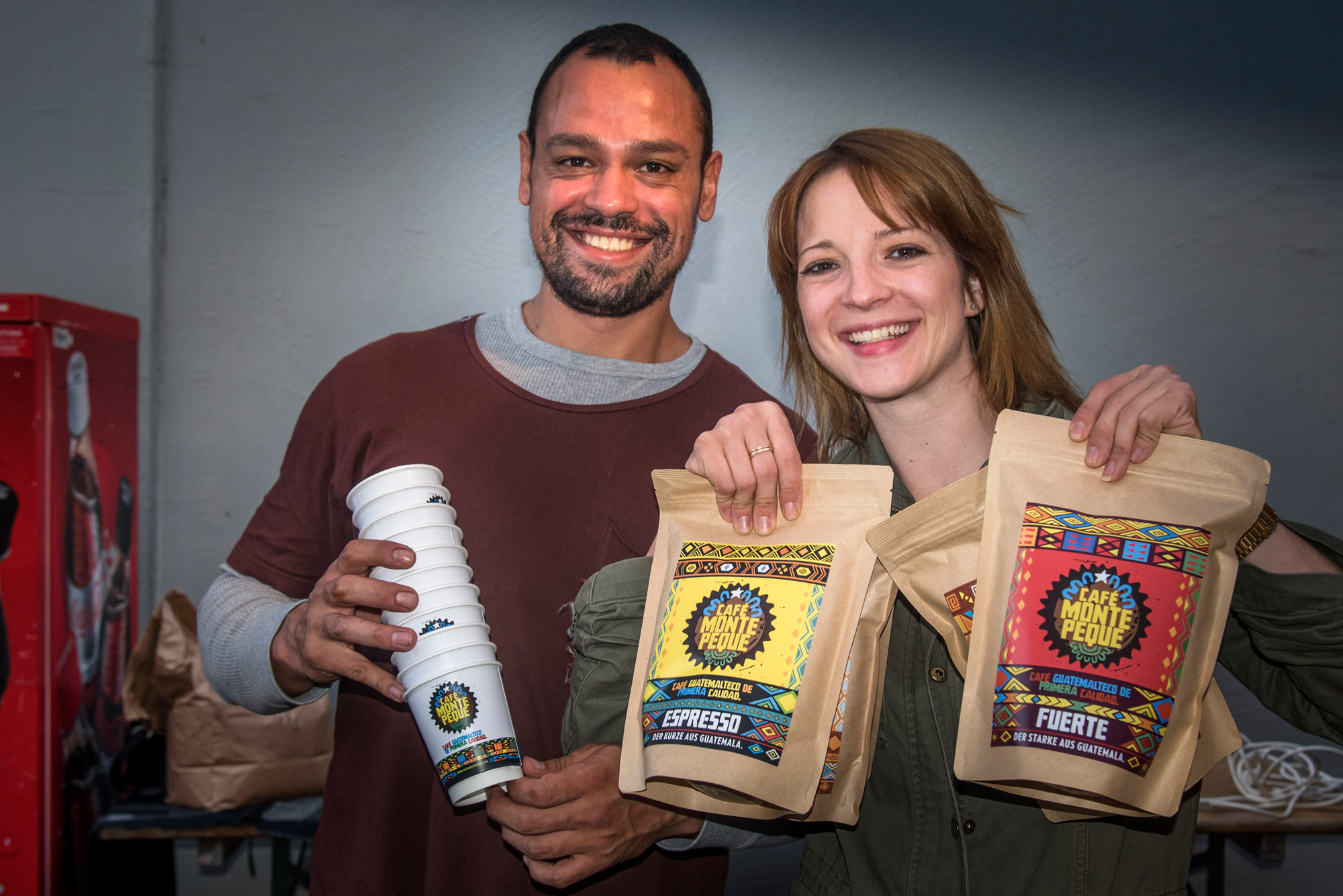 Ehepaar Montepeque verkauft eigenen Fairtrade-Kaffee.