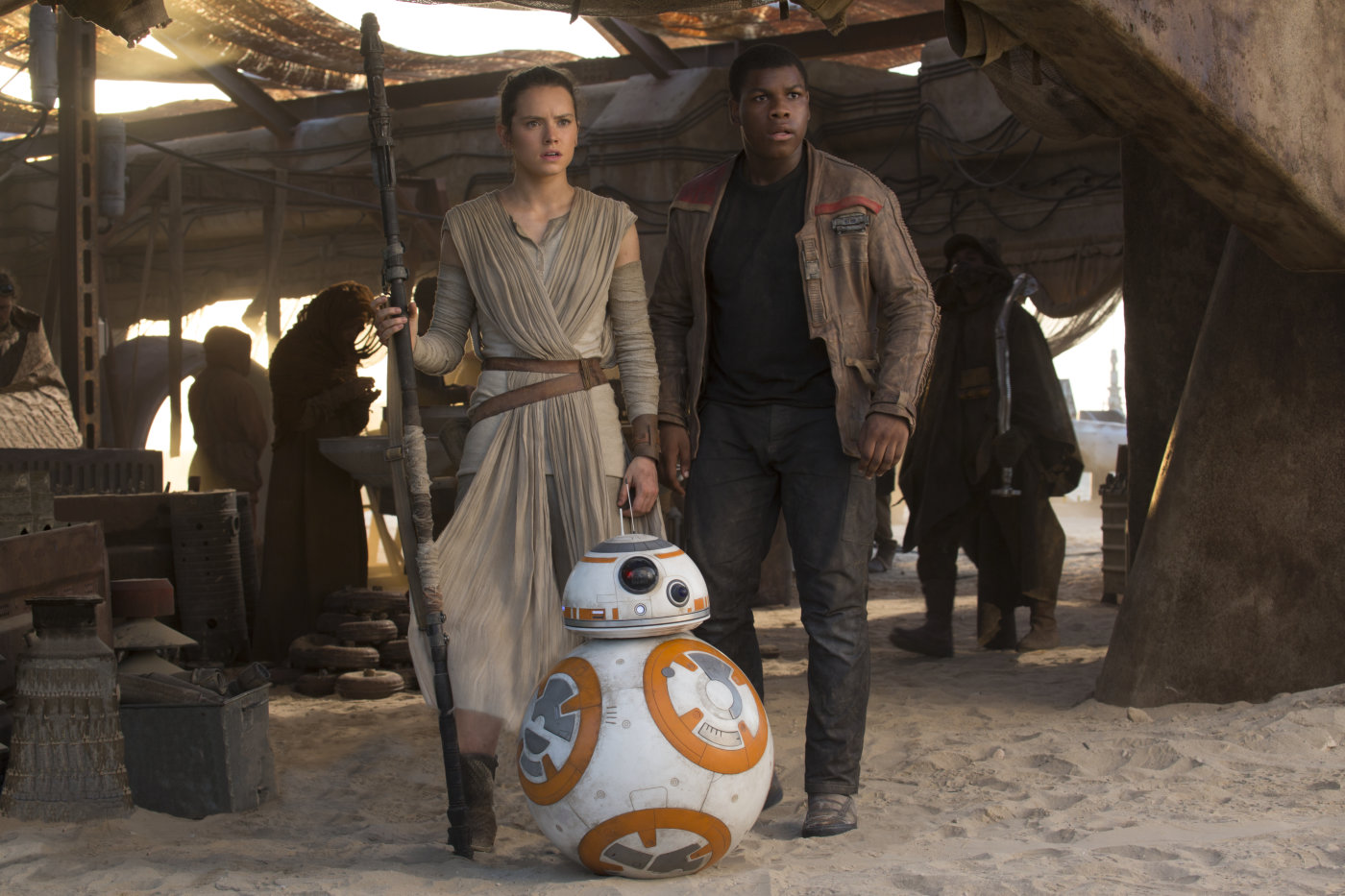 Die neuen Gesichter: Rey, Finn und die nette Kugel BB-8.