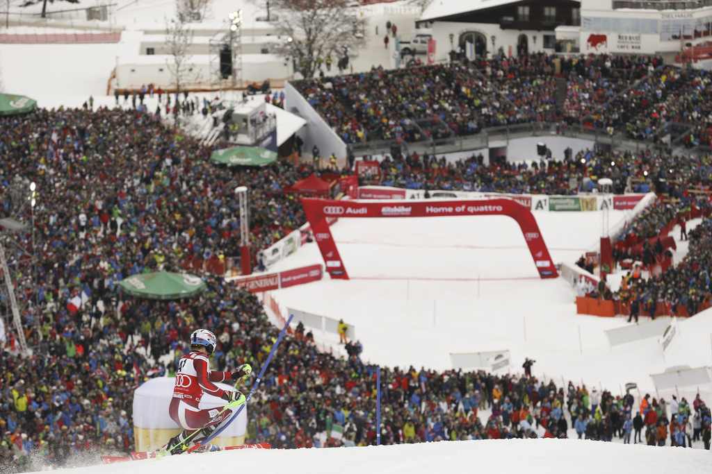 Norway's Henrik Kristoffersen speeds down the course on his way to win an alpine ski, men's World Cup slalom, in Kitzbuehel, Austria, Sunday, Jan. 24, 2016. (AP Photo/Shin Tanaka)