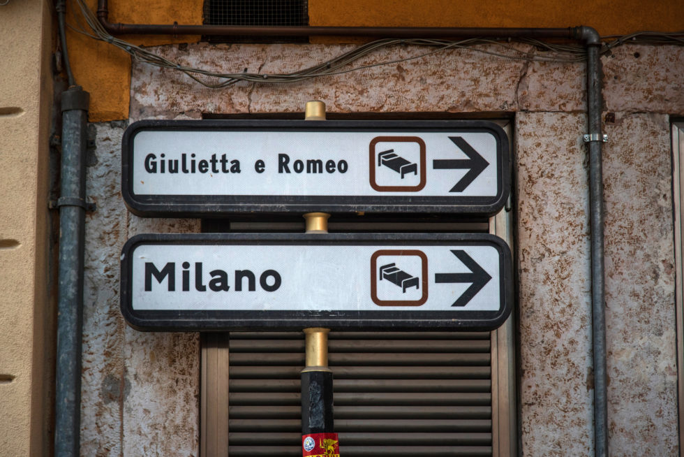 Unter Julias Balkon fliegen noch mehr Herzen als zu Shakespeares Zeiten