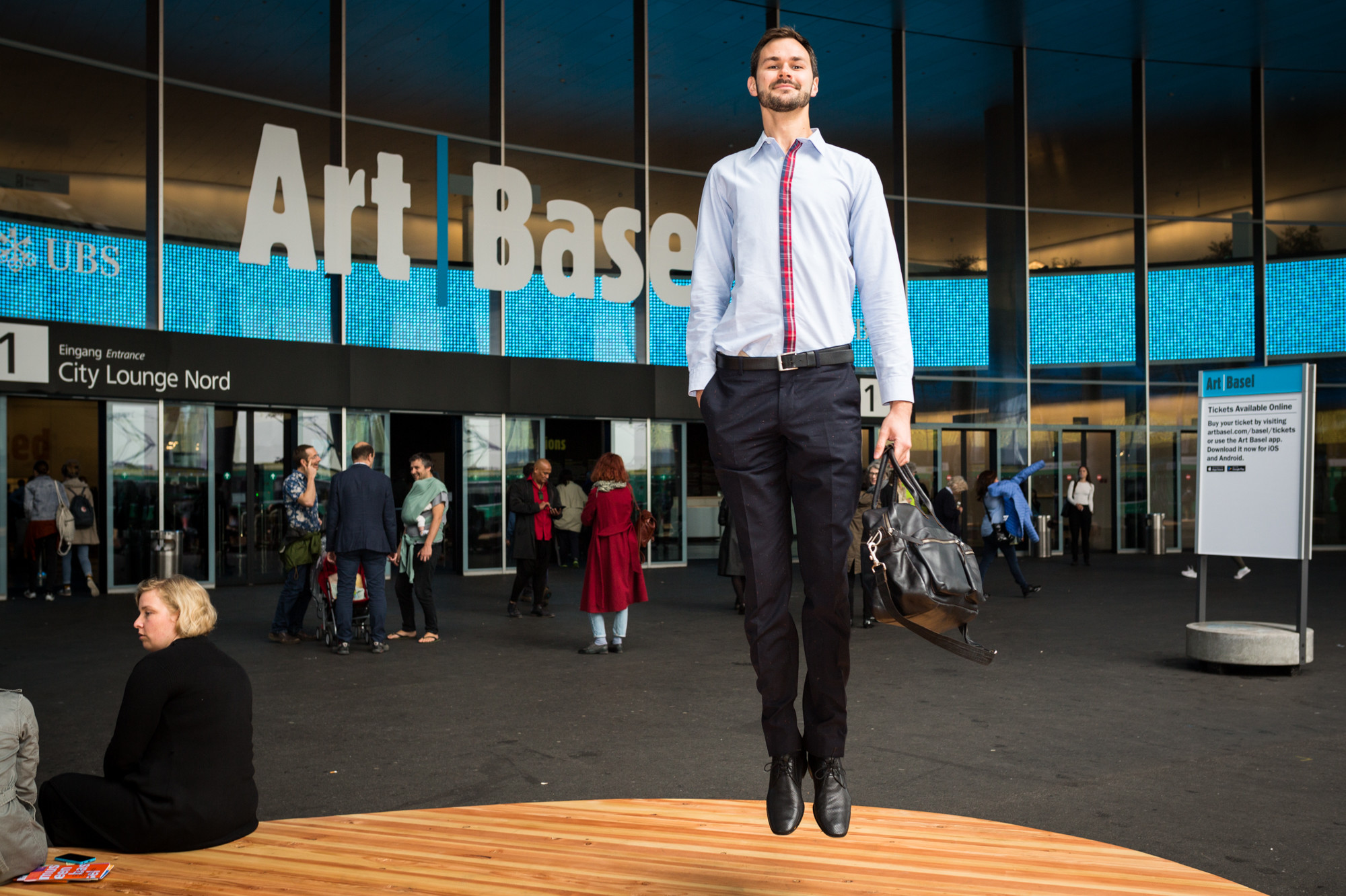 ArtBesuch mit Banause Marius die zweite Runde TagesWoche
