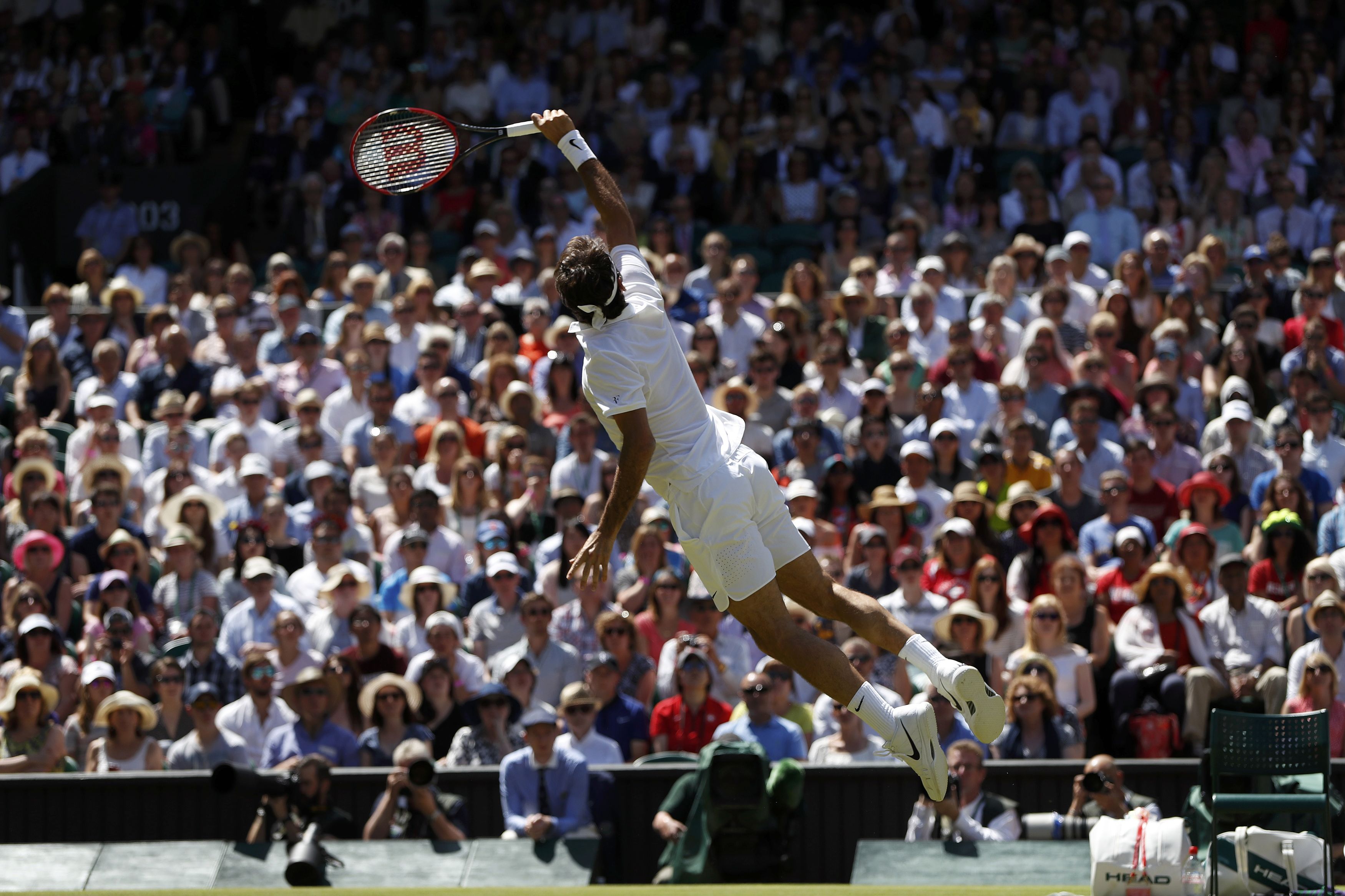 Britain Tennis - Wimbledon - All England Lawn Tennis &amp; Croquet Club, Wimbledon, England - 6/7/16 Switzerland's Roger Federer in action against Croatia's Marin Cilic REUTERS/Paul Childs