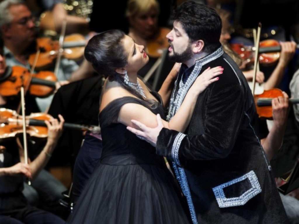 Umjubeltes Ehepaar Anna Netrebko Und Yusif Eyvazov Singen Puccini Tageswoche 9298