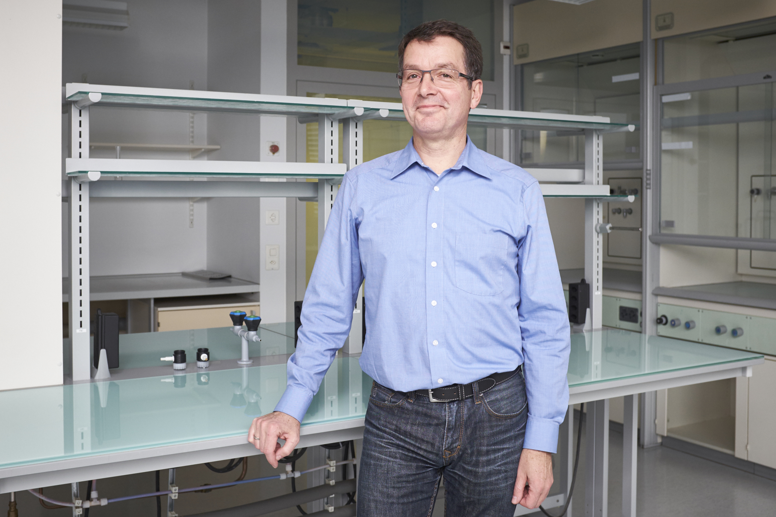 Jürgen Allwohn im Raum, wo ein «Future Lab» entstehen soll.