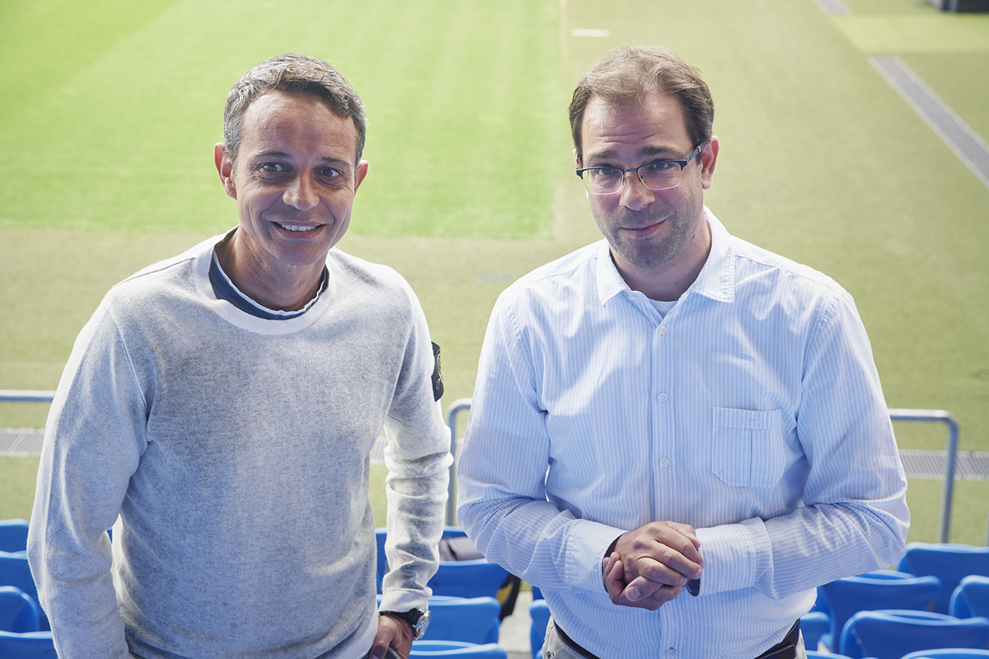 Georg Heitz (rechts), Sportdirektor des FC Basel, und Bernhard Heusler (links), Präsident des FC Basel im Juni 2017 im St.-Jakob-Park