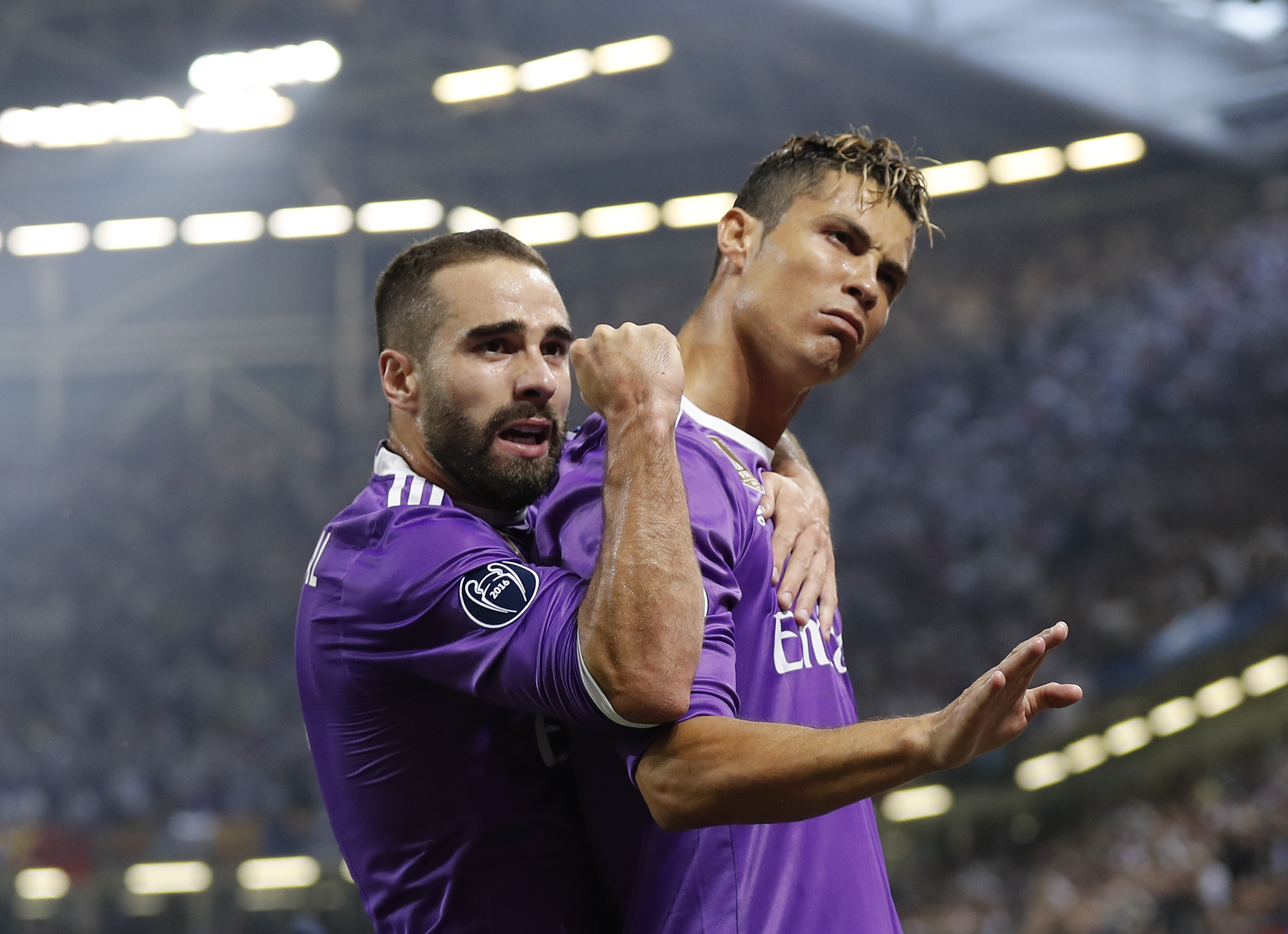 Britain Soccer Football - Juventus v Real Madrid - UEFA Champions League Final - The National Stadium of Wales, Cardiff - June 3, 2017 Real Madrid's Cristiano Ronaldo celebrates scoring their first goal with Daniel Carvajal Reuters / Eddie Keogh Livepic