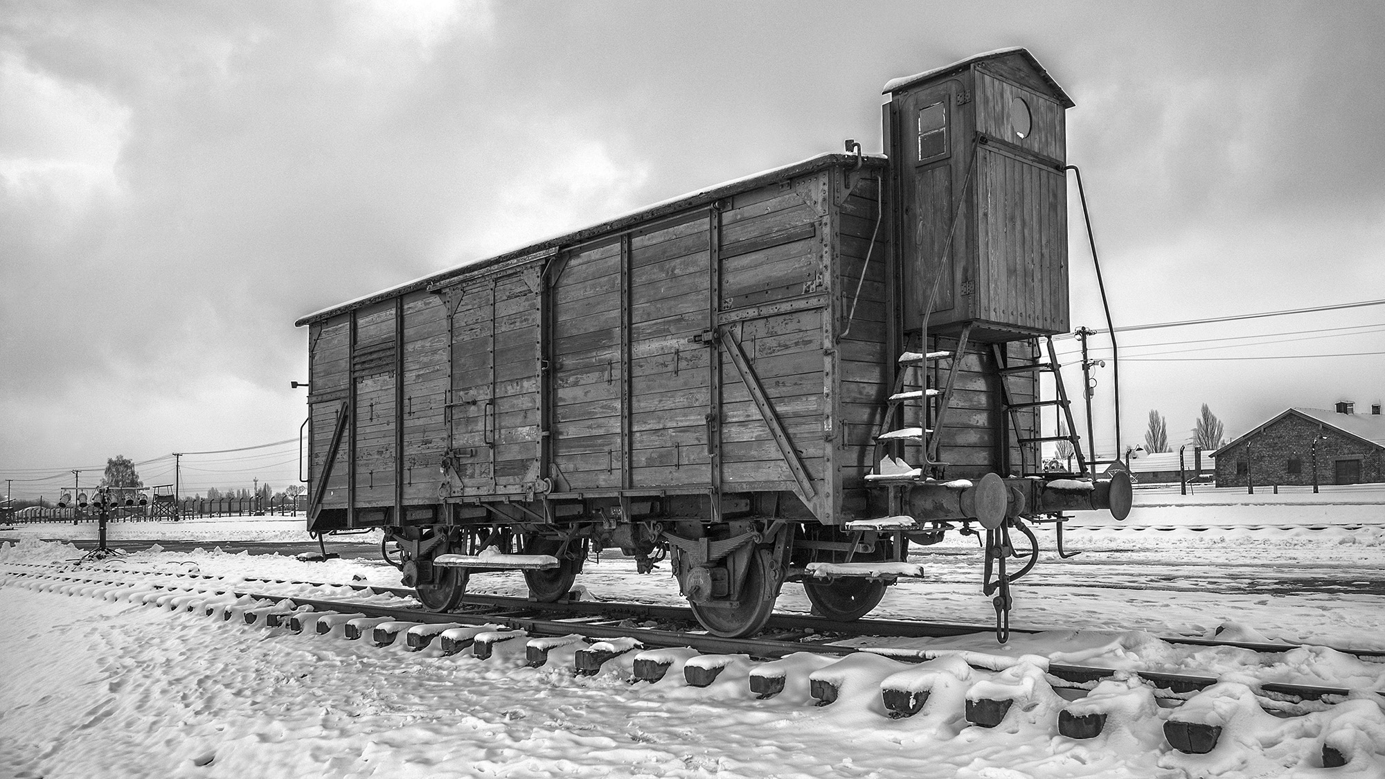 Mit dem ICE «Anne Frank» in die dunkle Vergangenheit