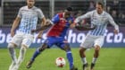 23.09.2017; Basel; FUSSBALL SUPER LEAGUE - FC Basel - FC Zuerich;
Alain Nef (Zuerich) Dimitri Oberlin (Basel) Adrian Winter (