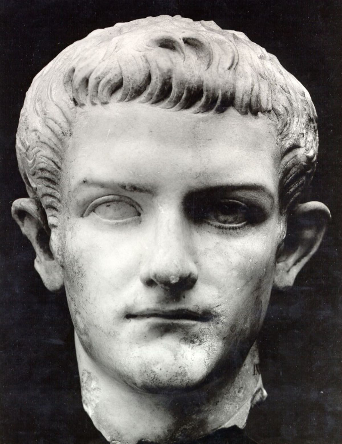 Какой калигула. Калигула Император Рима.